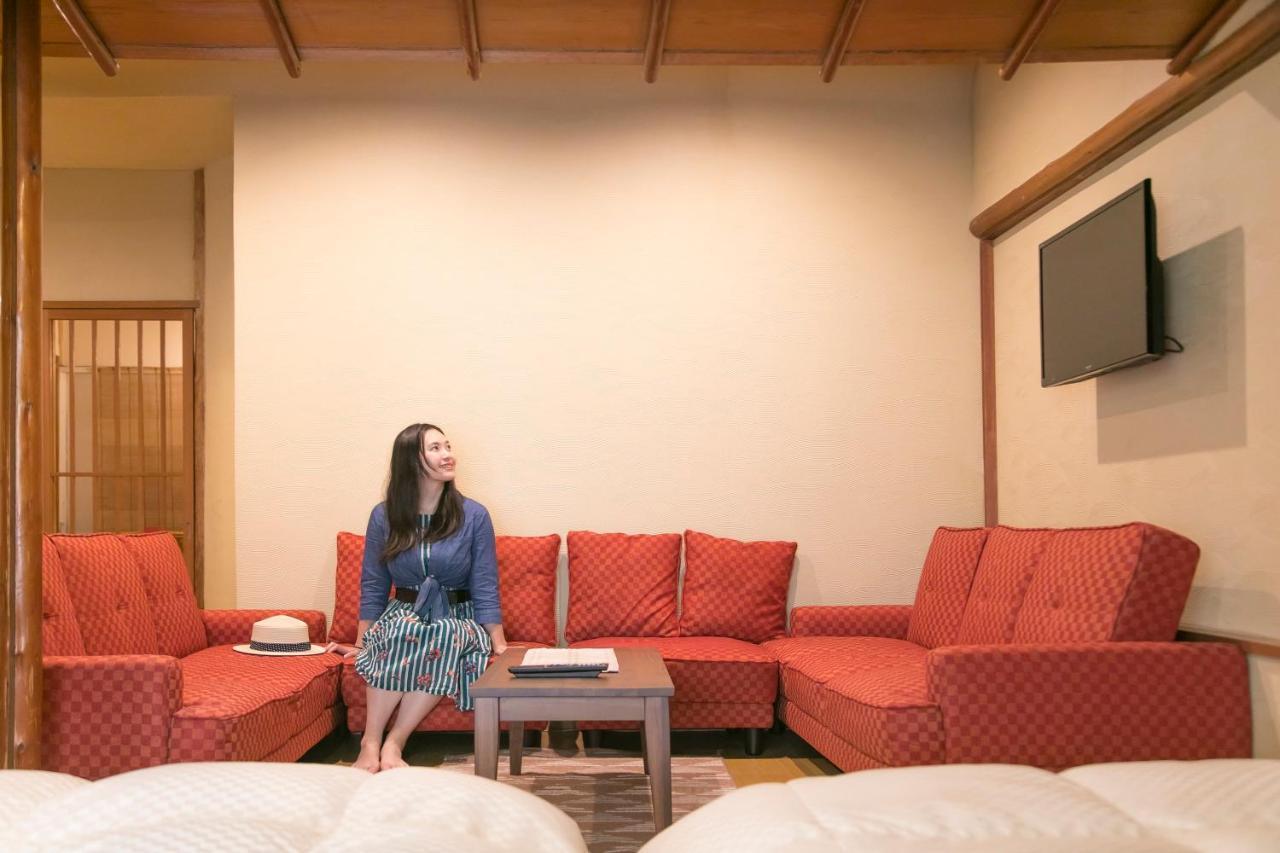 Готель Izu Atagawa Yubana Mankai -Adult Only- Хіґашіідзу Екстер'єр фото